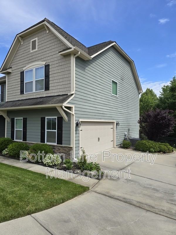 7138 Dove Field Ln - Photo 3 of 36