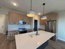 597 E Hemsworth Ln - Photo 1 of 1