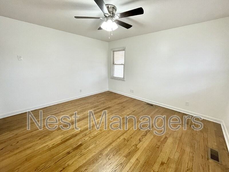 575 Braxton Blvd - Photo 3 of 17