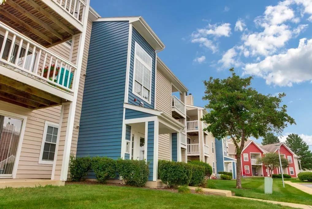 4126 Chesapeake Dr #2D