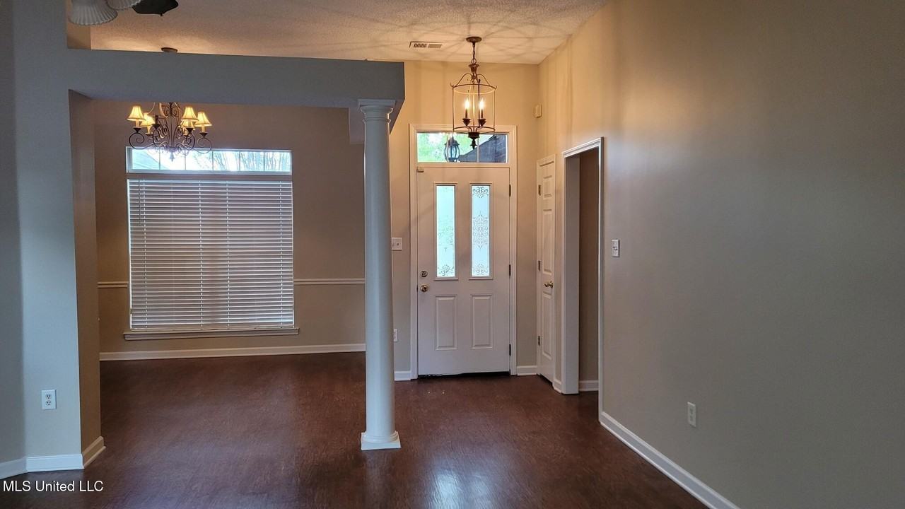 5935 Telford Dr - Photo 6 of 14