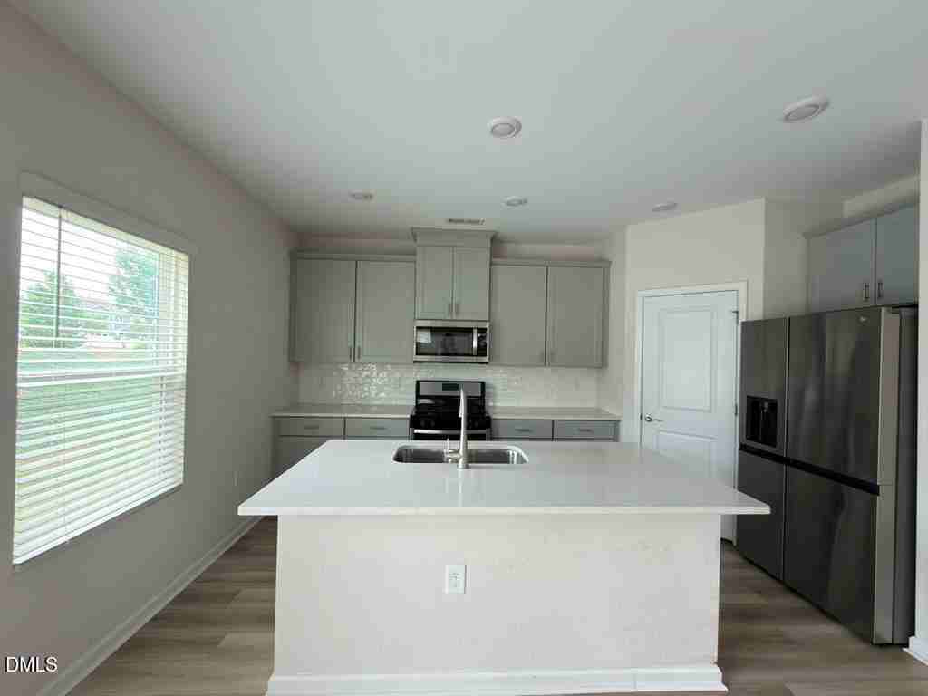 7142 Stratified Ct - Photo 5 of 21