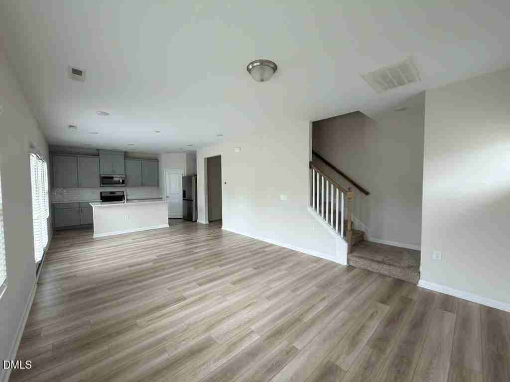 7142 Stratified Ct - Photo 7 of 21