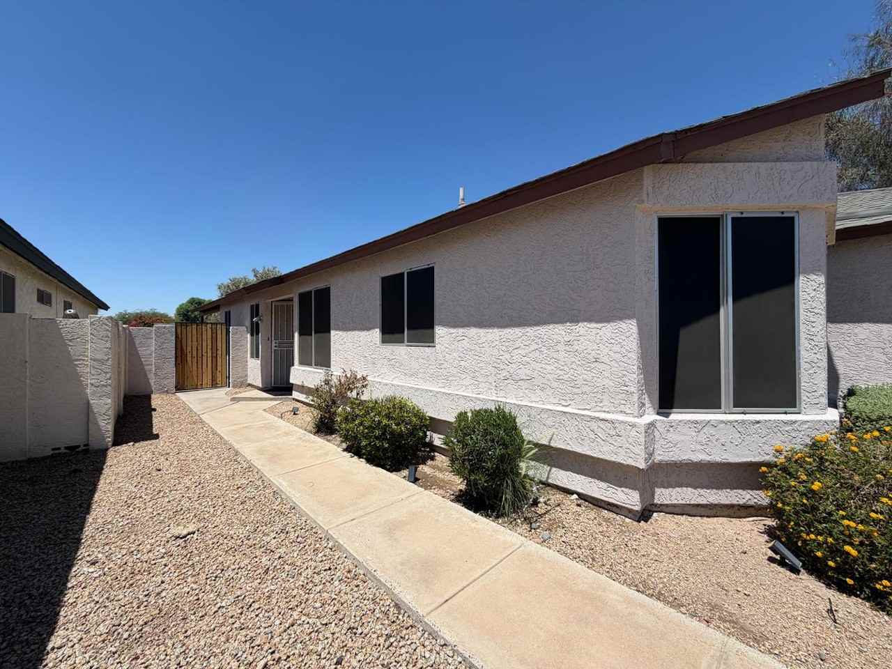 15012 N 85th Dr - Photo 3 of 50