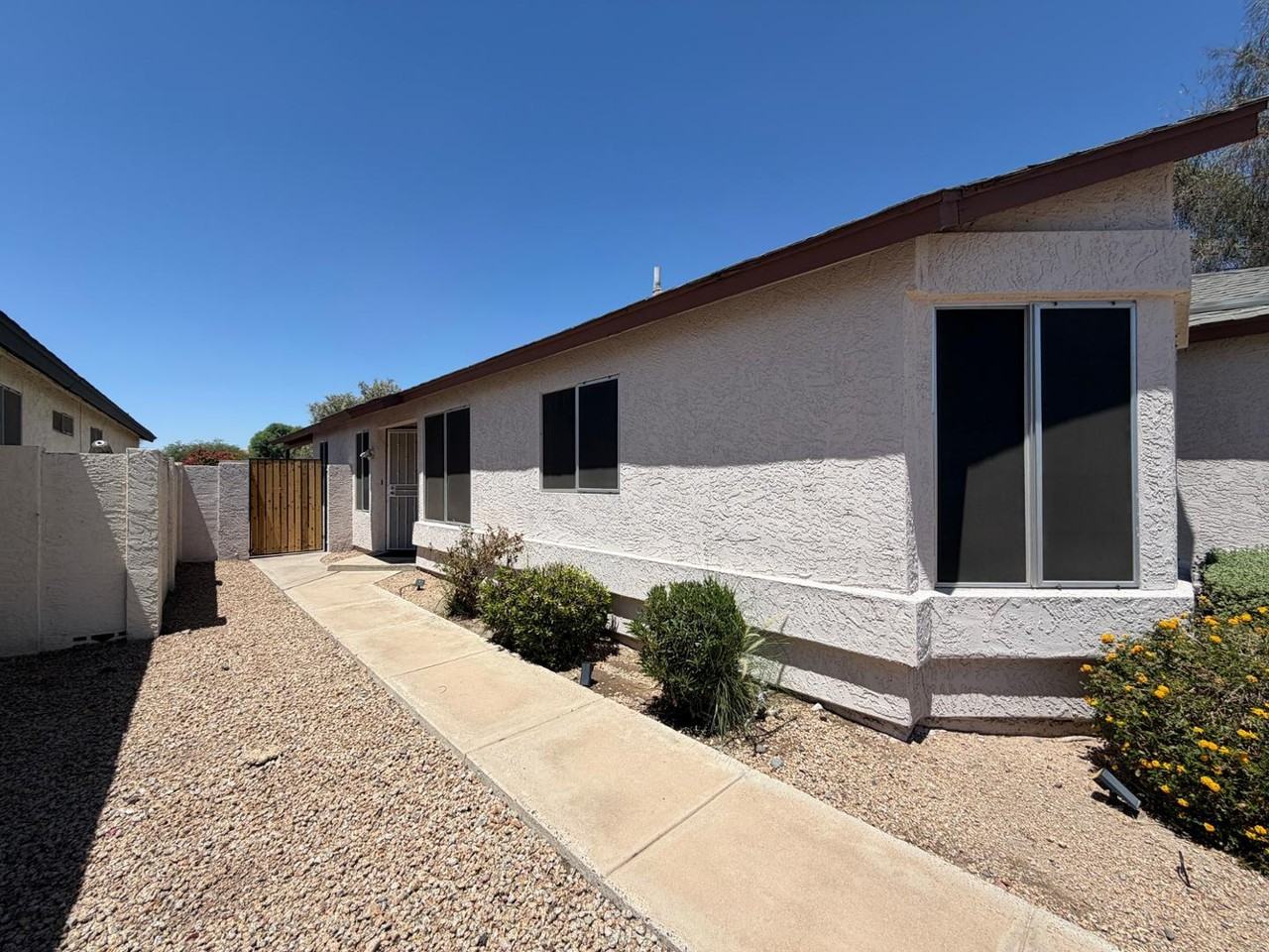 15012 N 85th Dr - Photo 4 of 50
