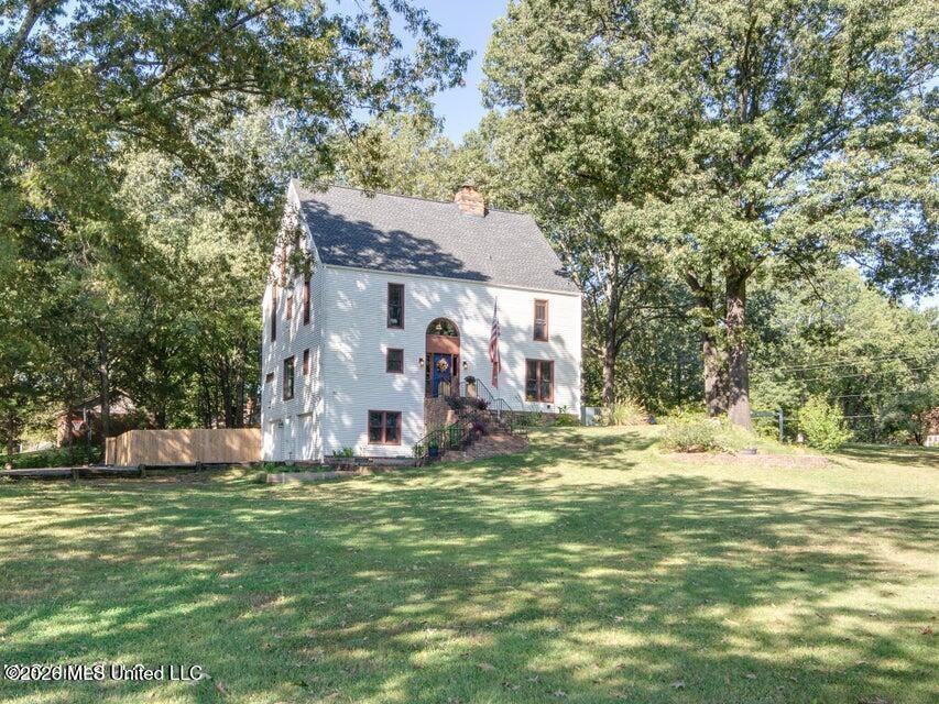 7689 Germantown Rd - Photo 2 of 50