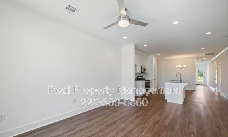 5633 Emmie Dr - Photo 4 of 16