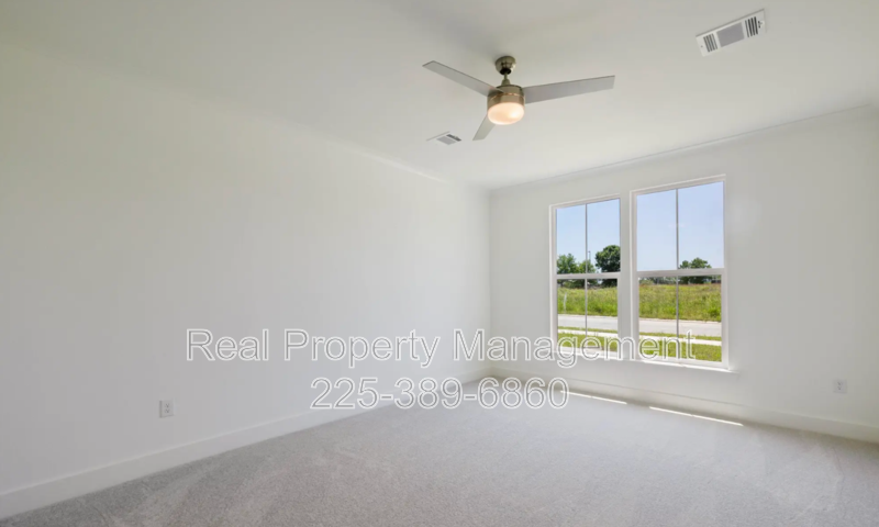 5633 Emmie Dr - Photo 6 of 16