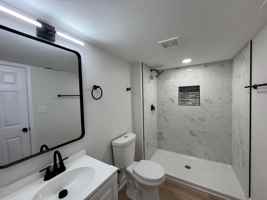 featured image of 1427 Austin Ave