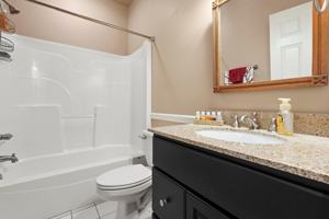 featured image of 1730 Redbud Dr