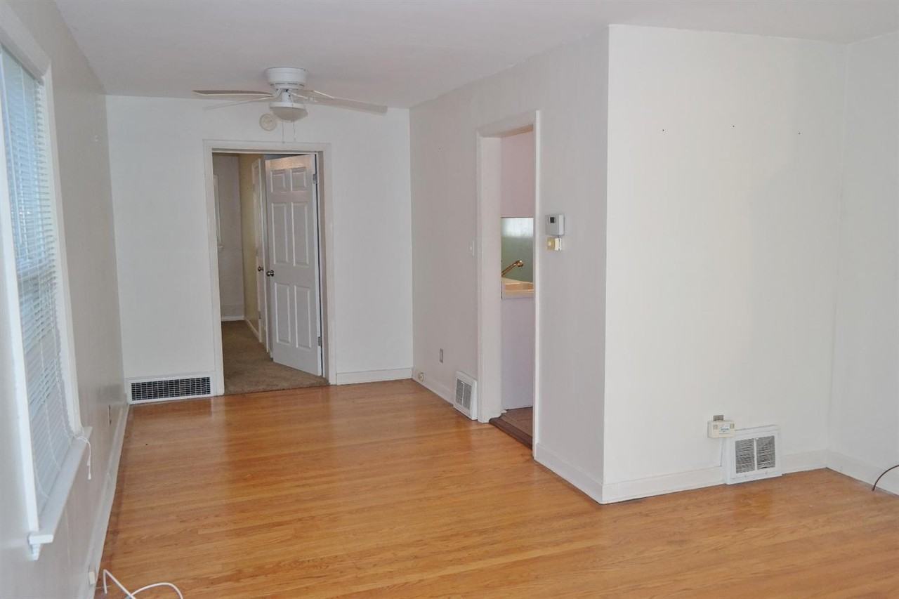 8139 Highland Pl - Photo 3 of 24