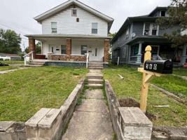 featured image of 560 Udell St