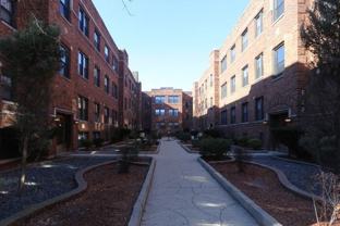 628 W Cornelia Ave #3E - Photo 1 of 1