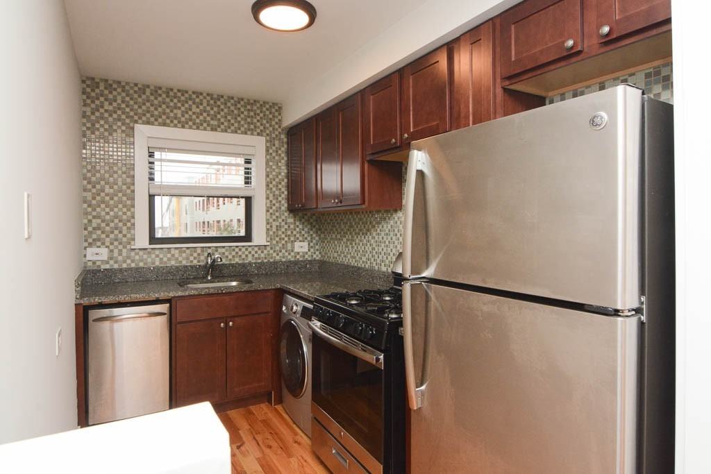 696 Elm Pl #300 - Photo 2 of 21