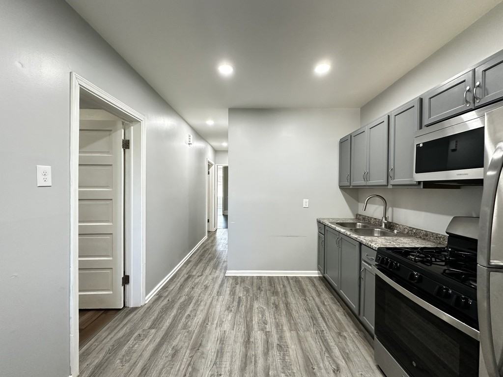 3408 W Carroll Ave #1 - Photo 6 of 21