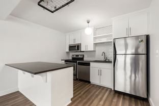 111 Sw Harrison St #3E - Photo 1 of 1