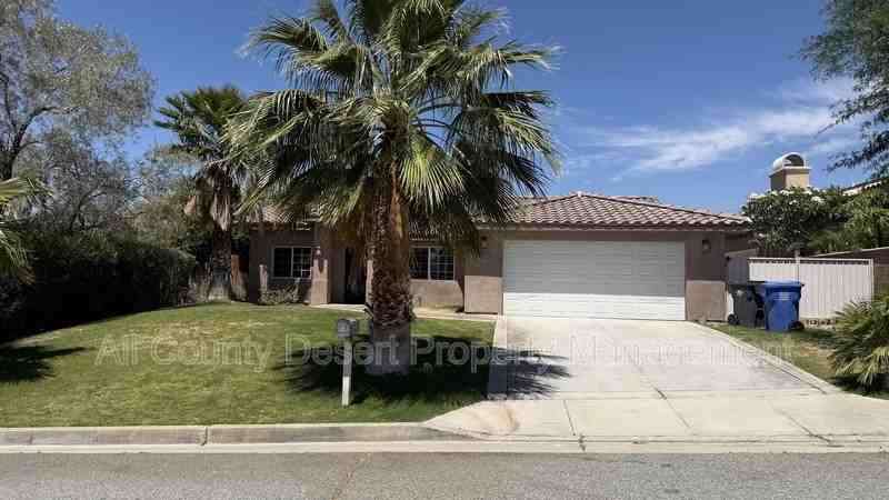 9751 Palm Dr - Photo 3 of 26