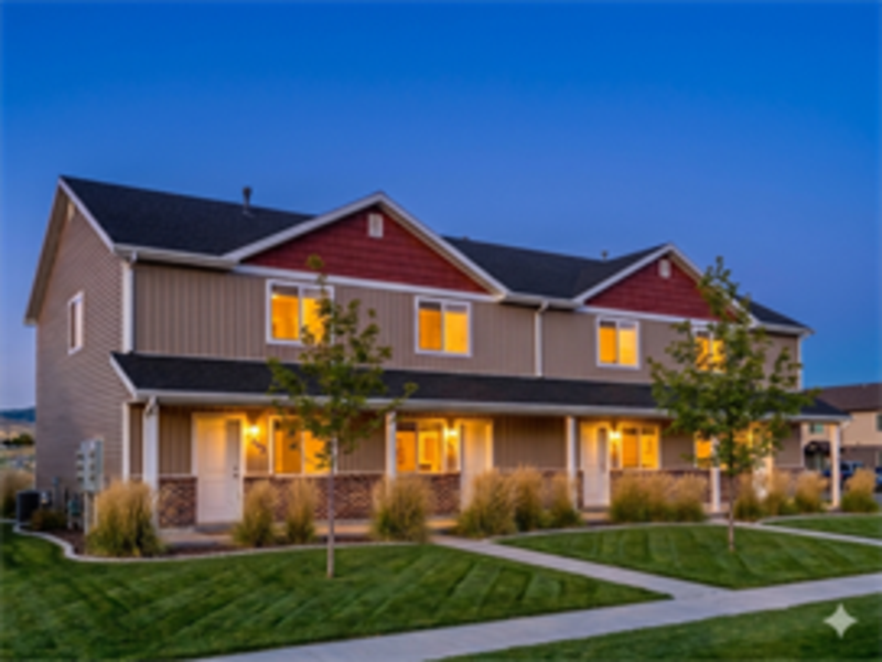 465 Nw #C - Photo 2 of 9