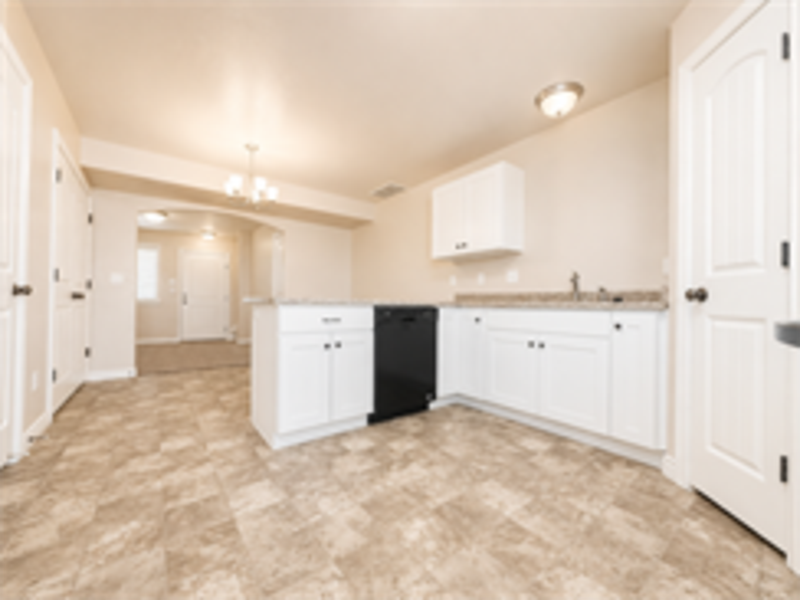 465 Nw #C - Photo 4 of 9