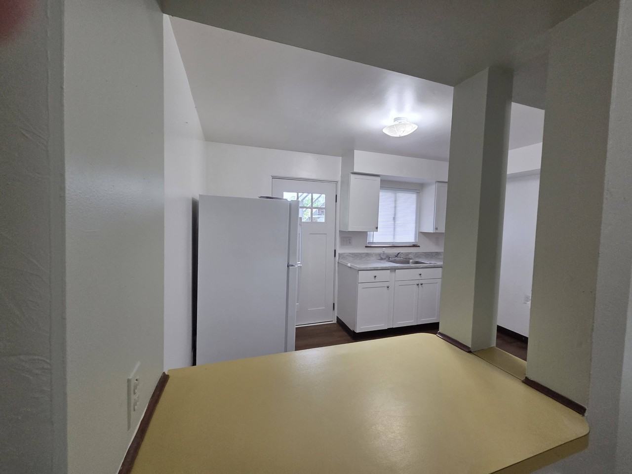 705 Russellwood Ave #1 - Photo 6 of 26