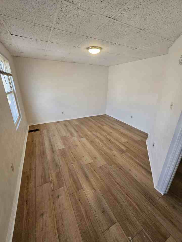 705 Russellwood Ave #2ndFL - Photo 6 of 29