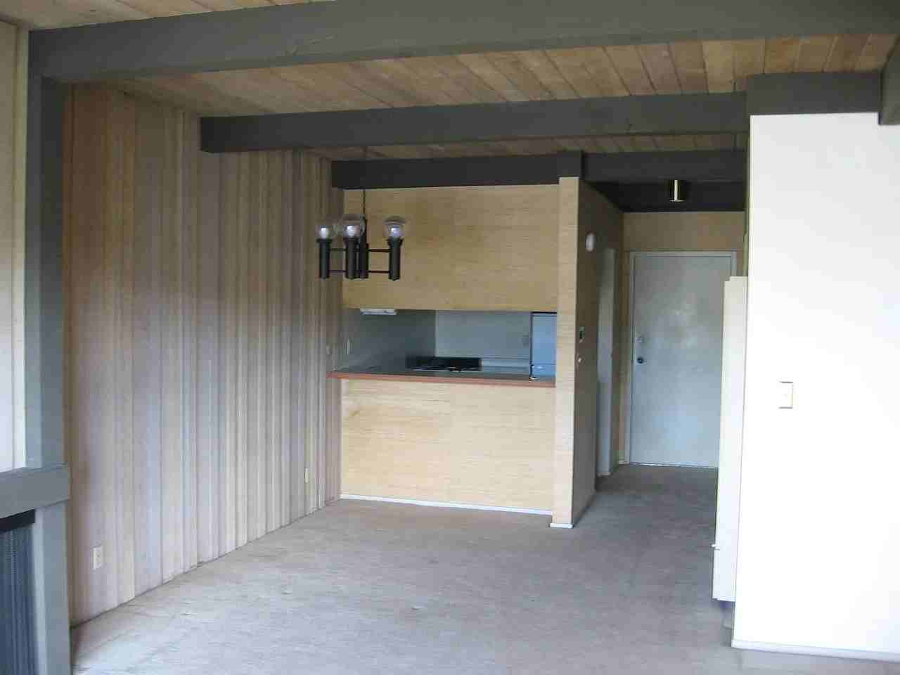 135 Red Rock Way - Photo 4 of 12