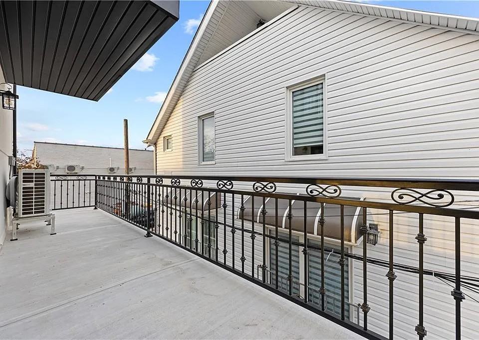 62 Abbey Ct - Photo 7 of 23