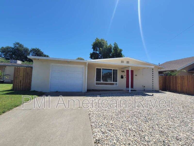 881 Beardsley Dr - Photo 2 of 18