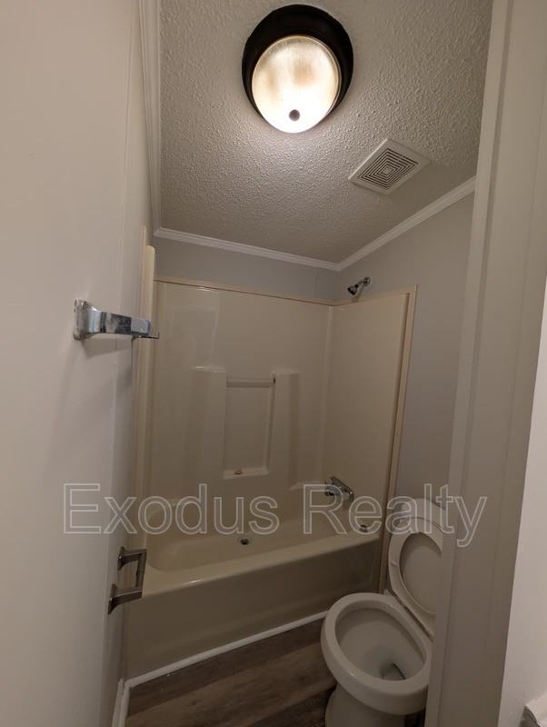 38 Paul Revere Ln - Photo 4 of 15