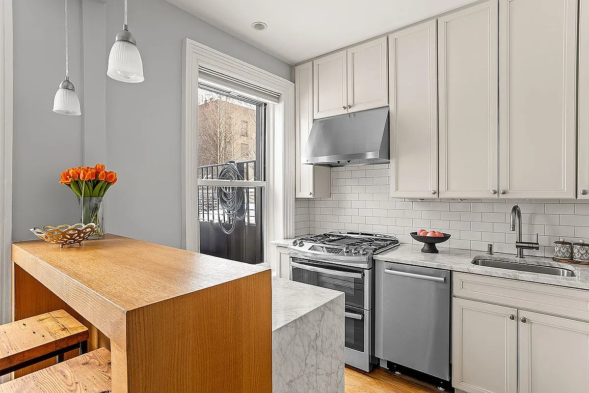189 Park Pl #3 - Photo 6 of 7