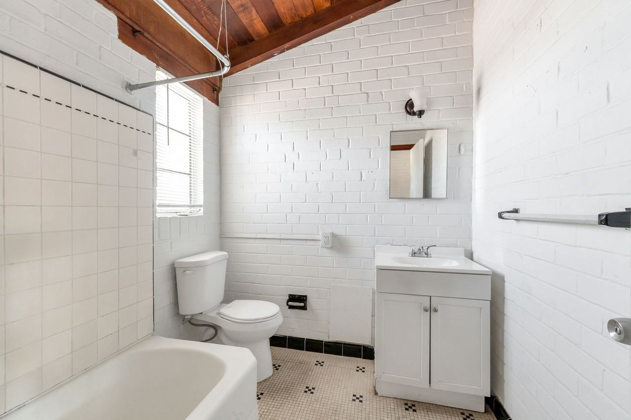 947 N Alvernon Way #7 - Photo 7 of 16