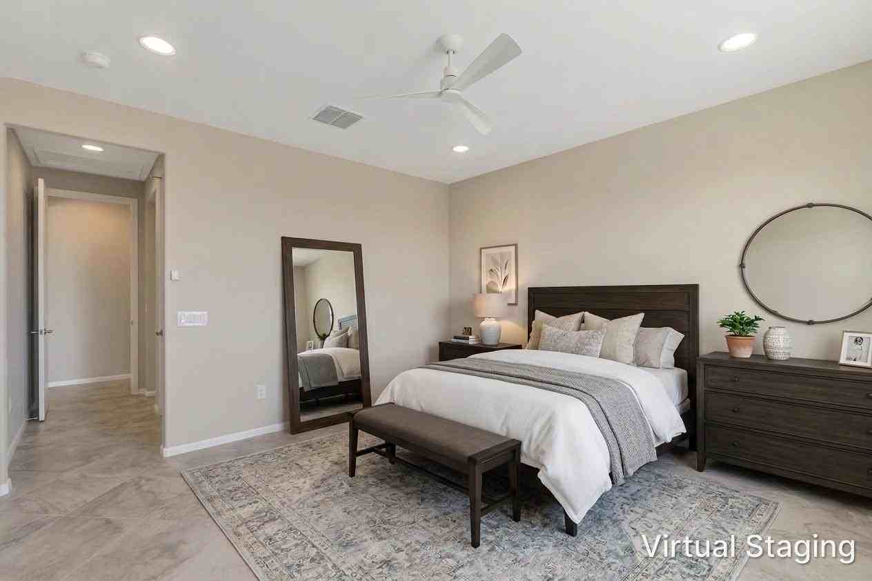 7631 W Laurel Ln - Photo 2 of 35