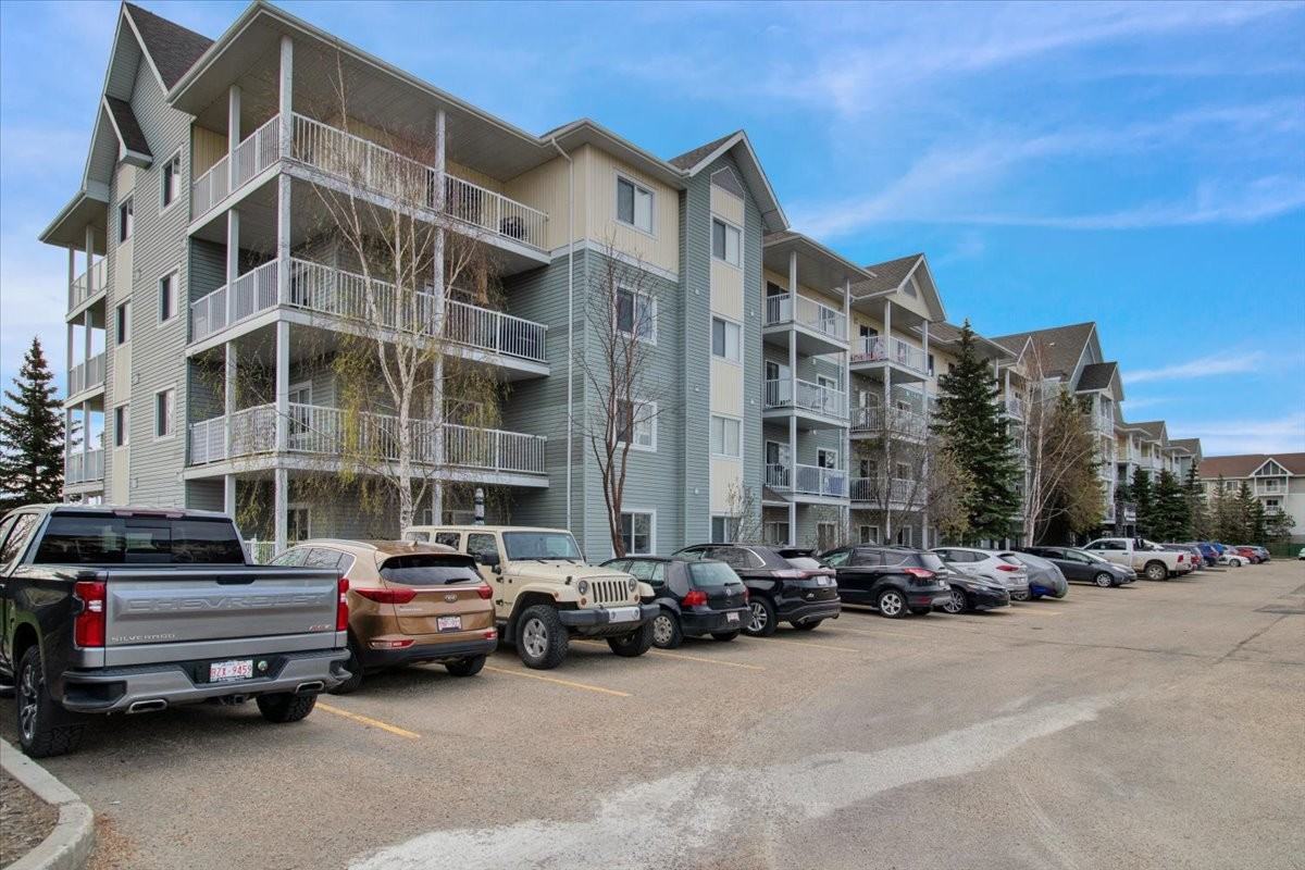 98 Woodsmere Close - Photo 4 of 39