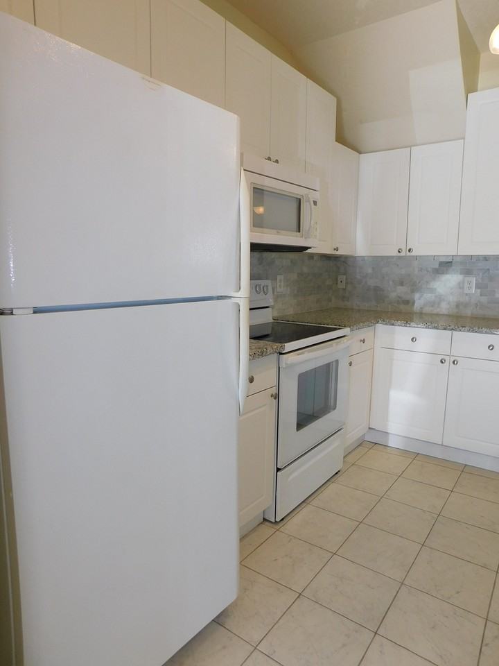 2008 Metacomet Way - Photo 6 of 28