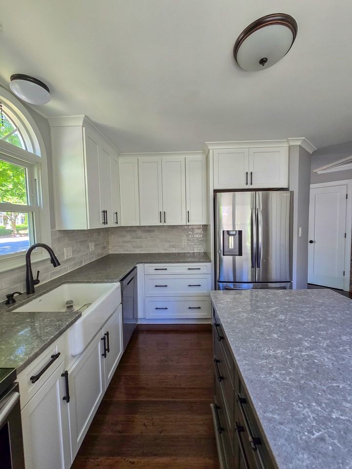 1023 Oak Lake Ct - Photo 7 of 44