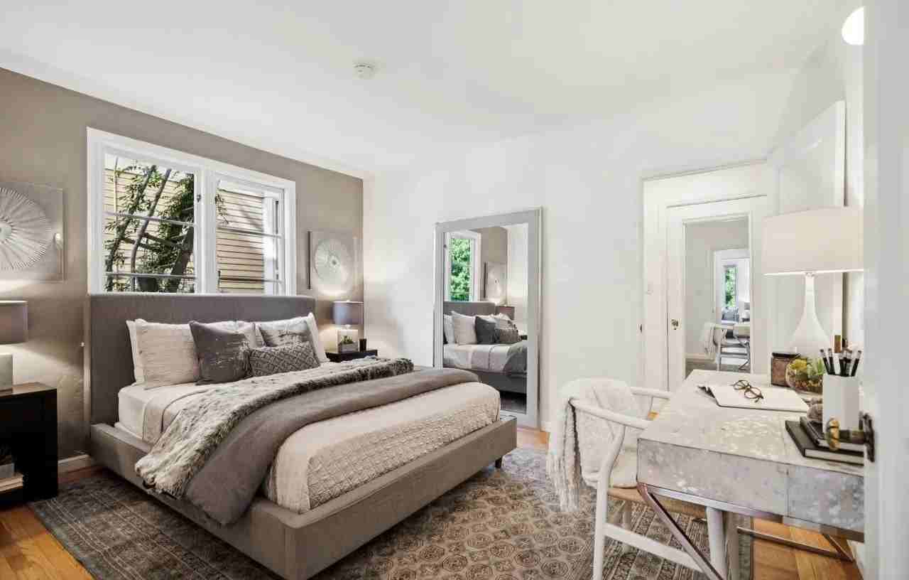 789 Buena Vista Ave W - Photo 5 of 11