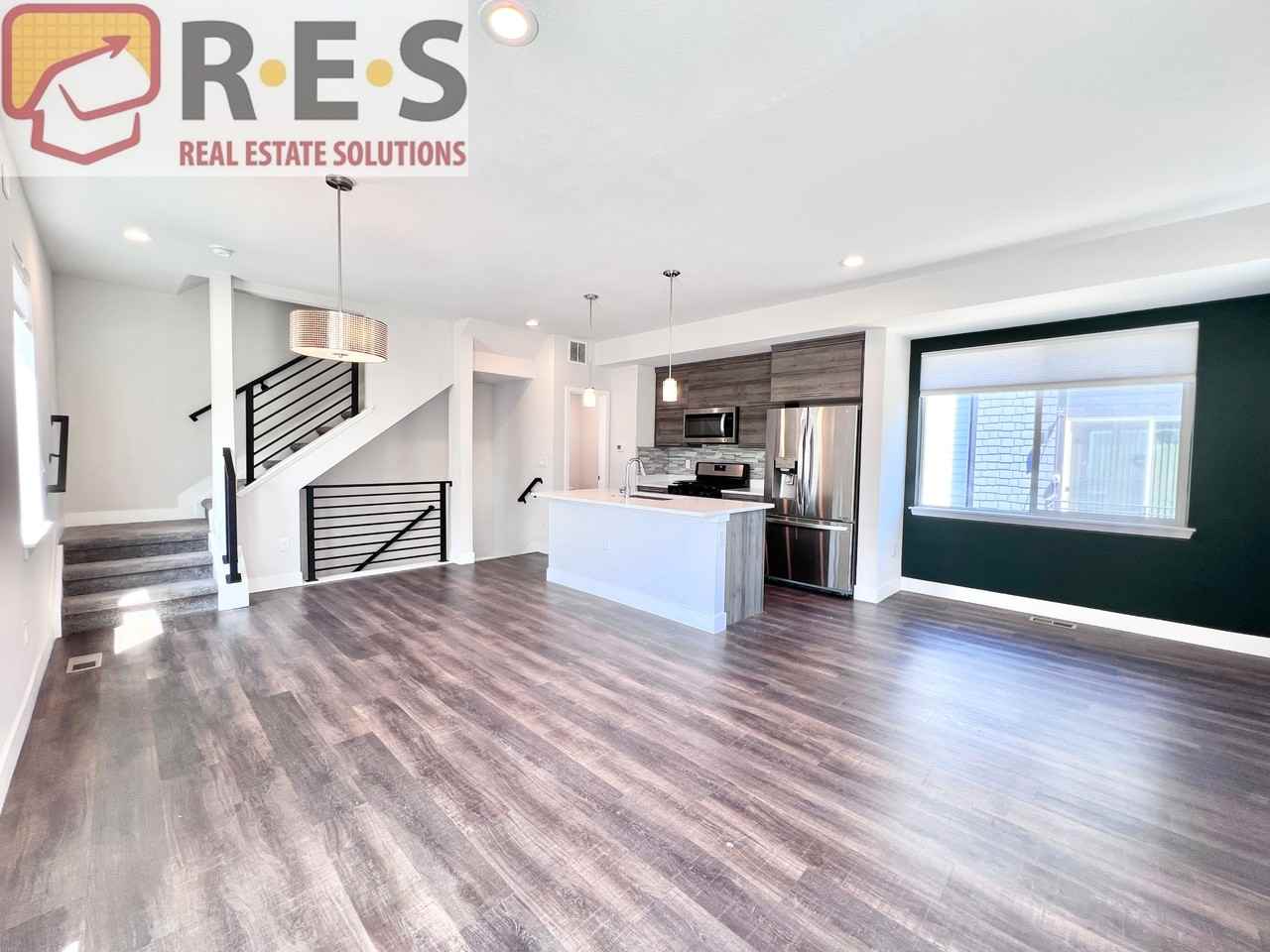 5566 W 11th Pl - Photo 4 of 12