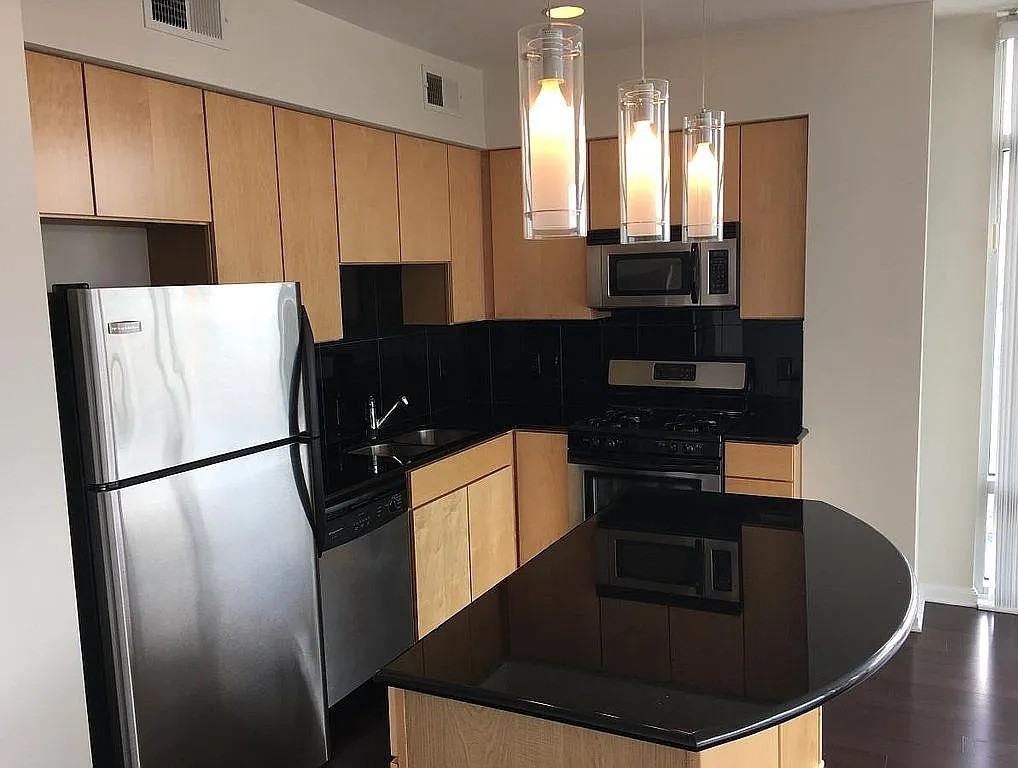 1237 Center St #912 - Photo 3 of 11