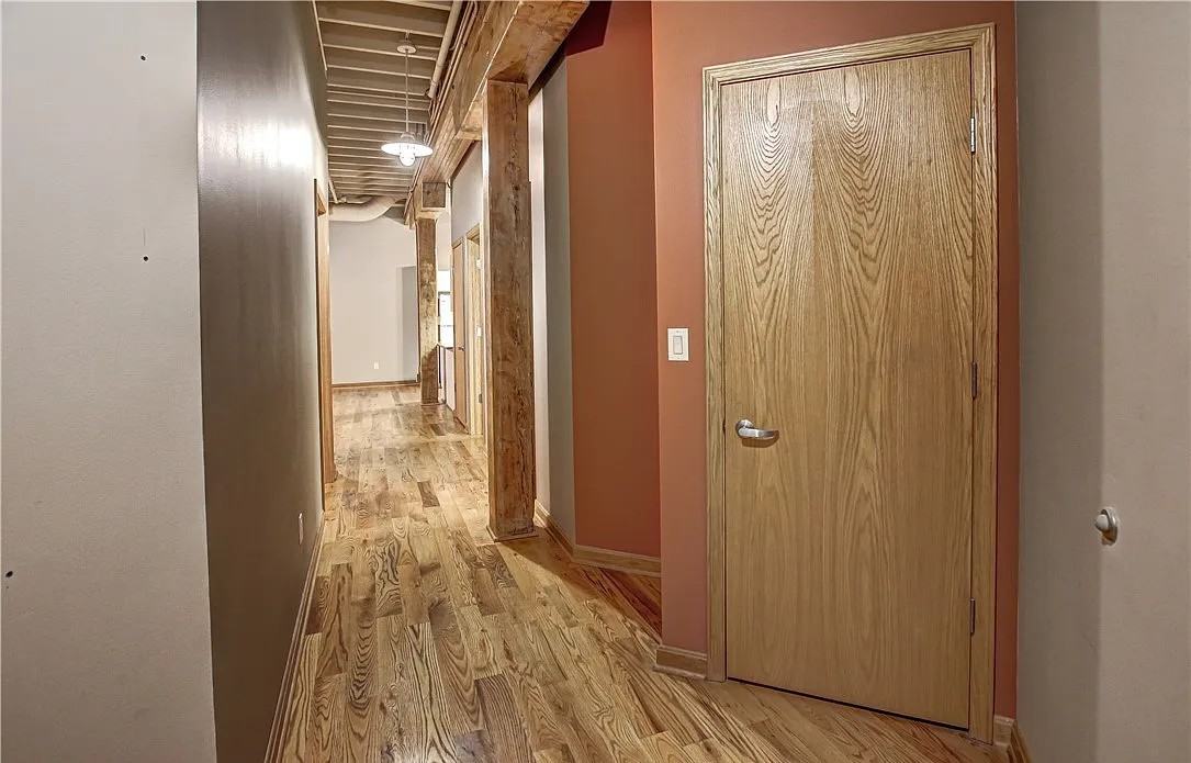 635 W Lakeside Ave #502 - Photo 7 of 10