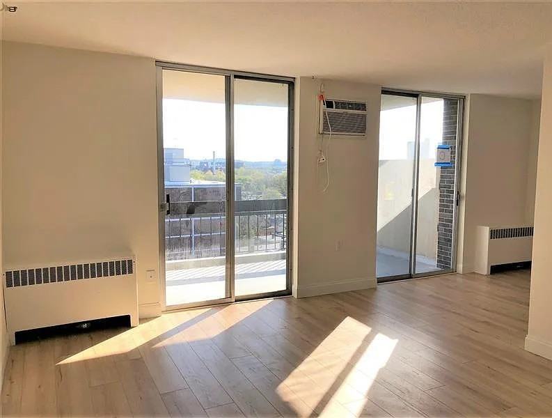 868 Massachusetts Ave #120 - Photo 3 of 10