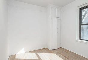 featured image of 2148 35th St #4P