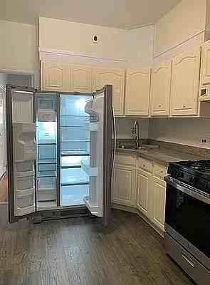 3103 Avenue N #2 - Photo 5 of 14