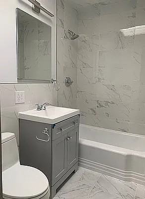 3103 Avenue N #2 - Photo 7 of 14