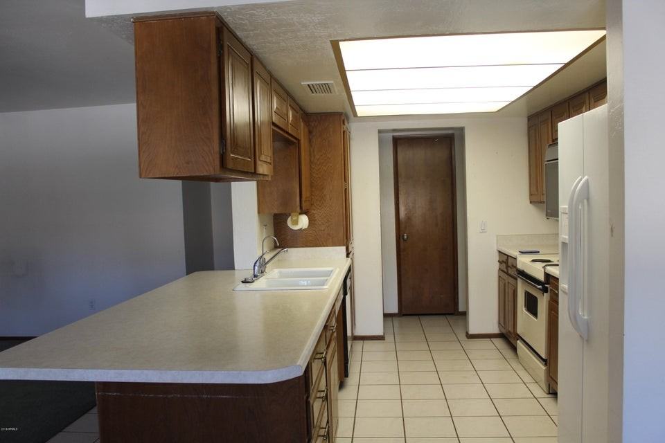 2020 E Orion St - Photo 5 of 17