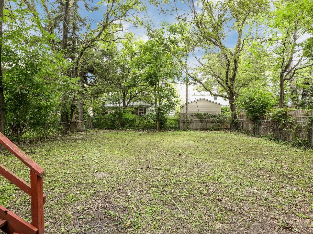 17181 Munich St - Photo 4 of 13