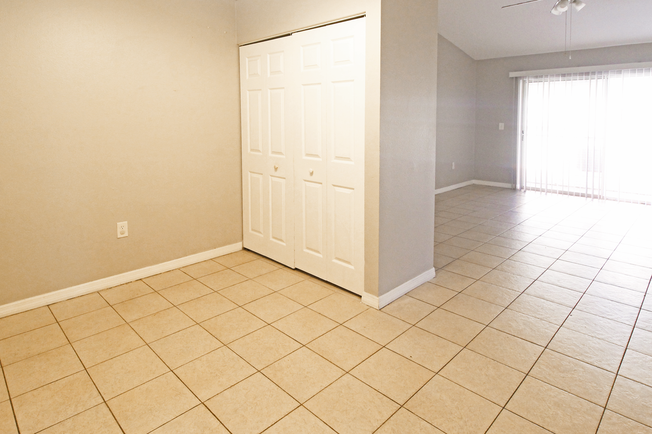 5523 Palmer Blvd - Photo 4 of 13