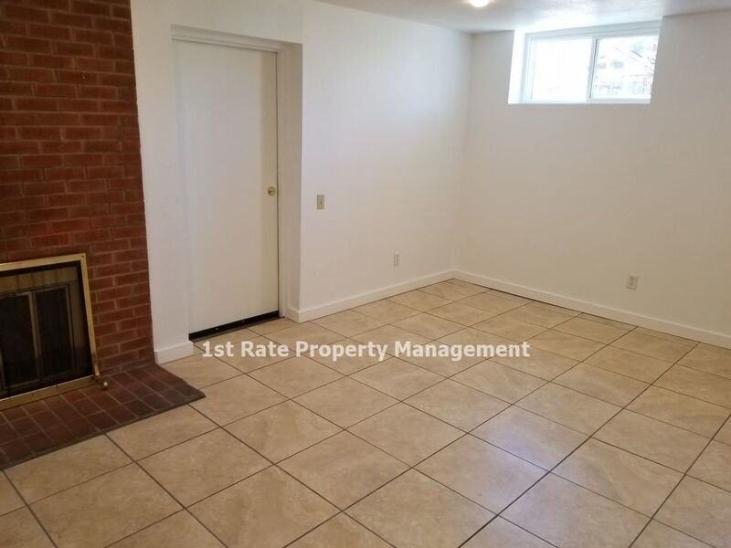1816 W State St #4 - Photo 3 of 17