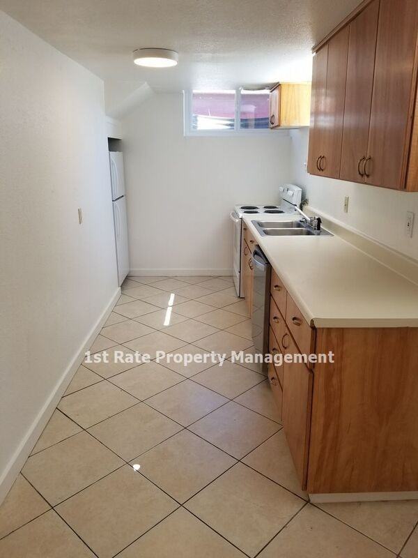 1816 W State St #4 - Photo 4 of 17