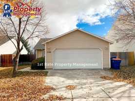 7176 S Kaywood Ave - Photo 1 of 1
