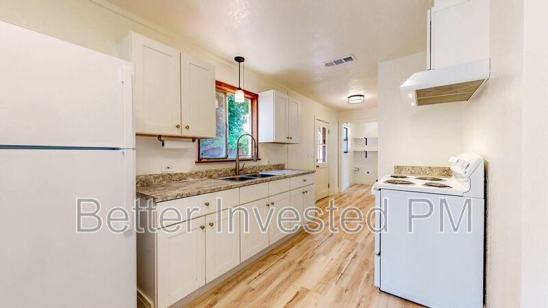 8830 East Rd - Photo 4 of 27